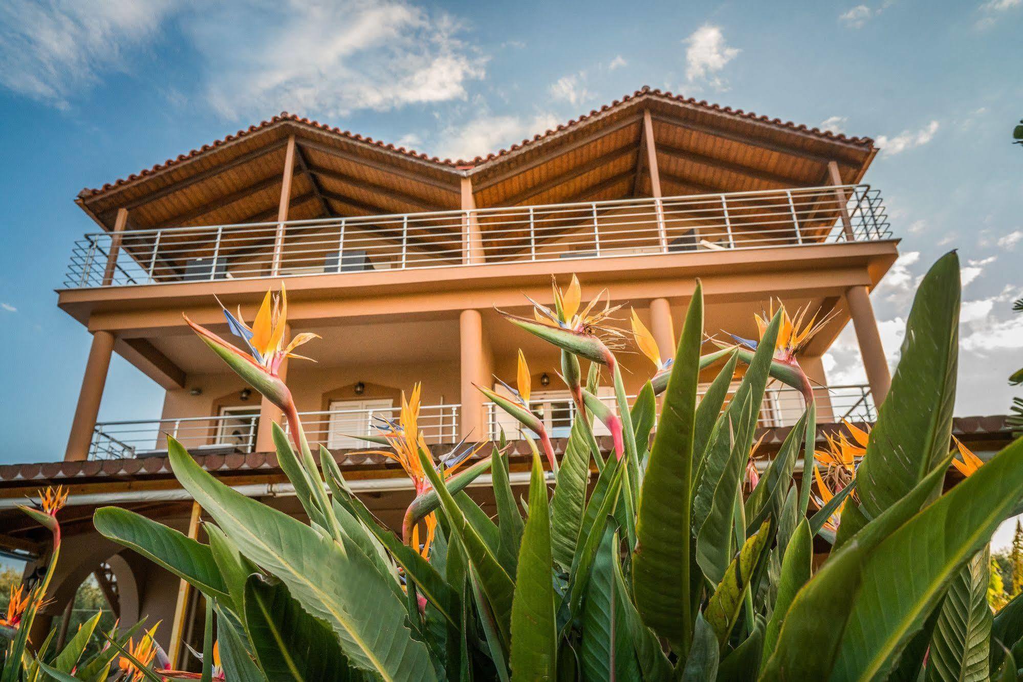 Hotel de apartamente Armonia Boutique 2*